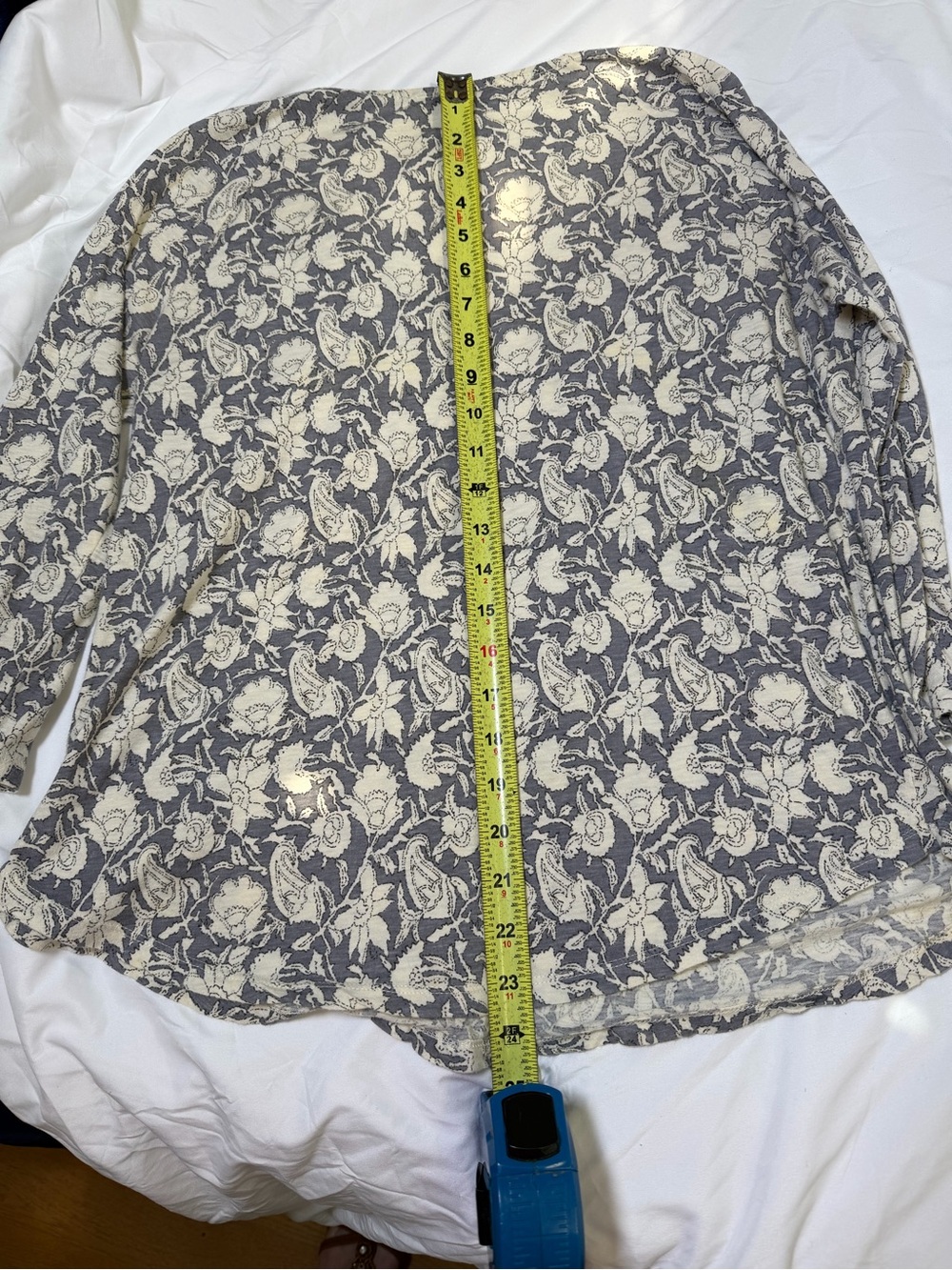 Lucky Brand Floral Scoop-Neck Blouse in Cream & Gray M - Picture 5 of 5